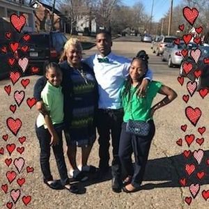 Meet your Posher, Loretta